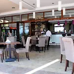 Selena Hotel