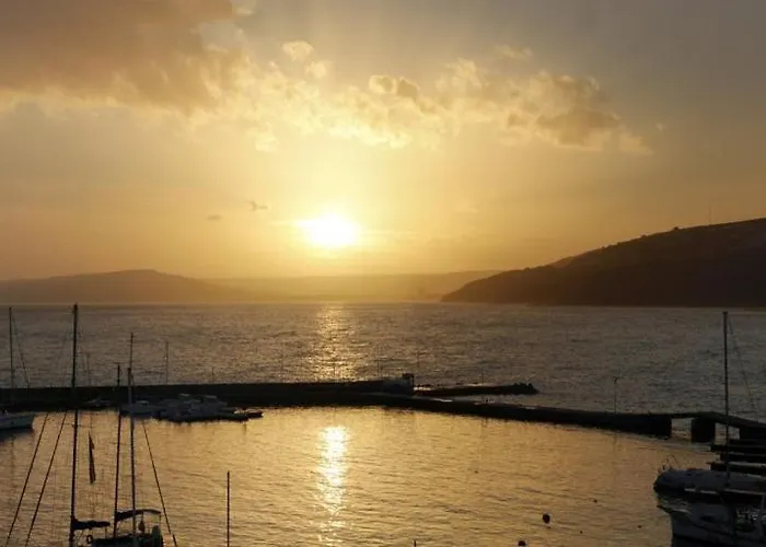 Selena Готель 3*